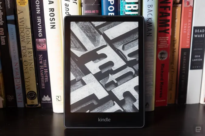 „Amazon“ „Kindle Paperwhite“ grįžta į visų laikų žemiausią naujų pardavimų lygį