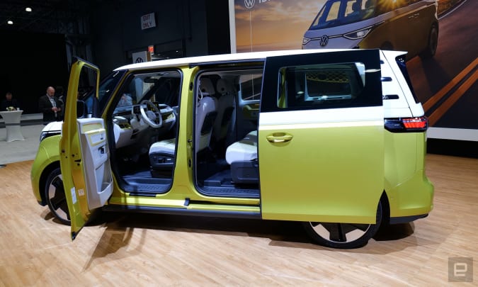 While the Euro spec version of the ID.Buzz only has two rows of stats, the US model will feature a longer wheelbase and a full three rows of seating.