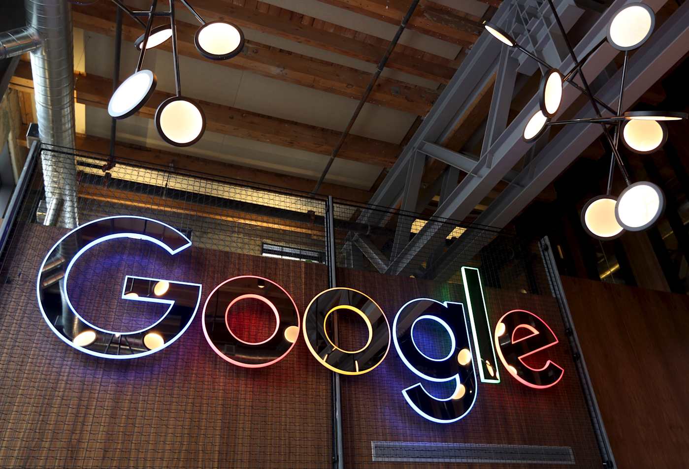 The Morning After: Alphabet cuts jobs at its moonshot labs