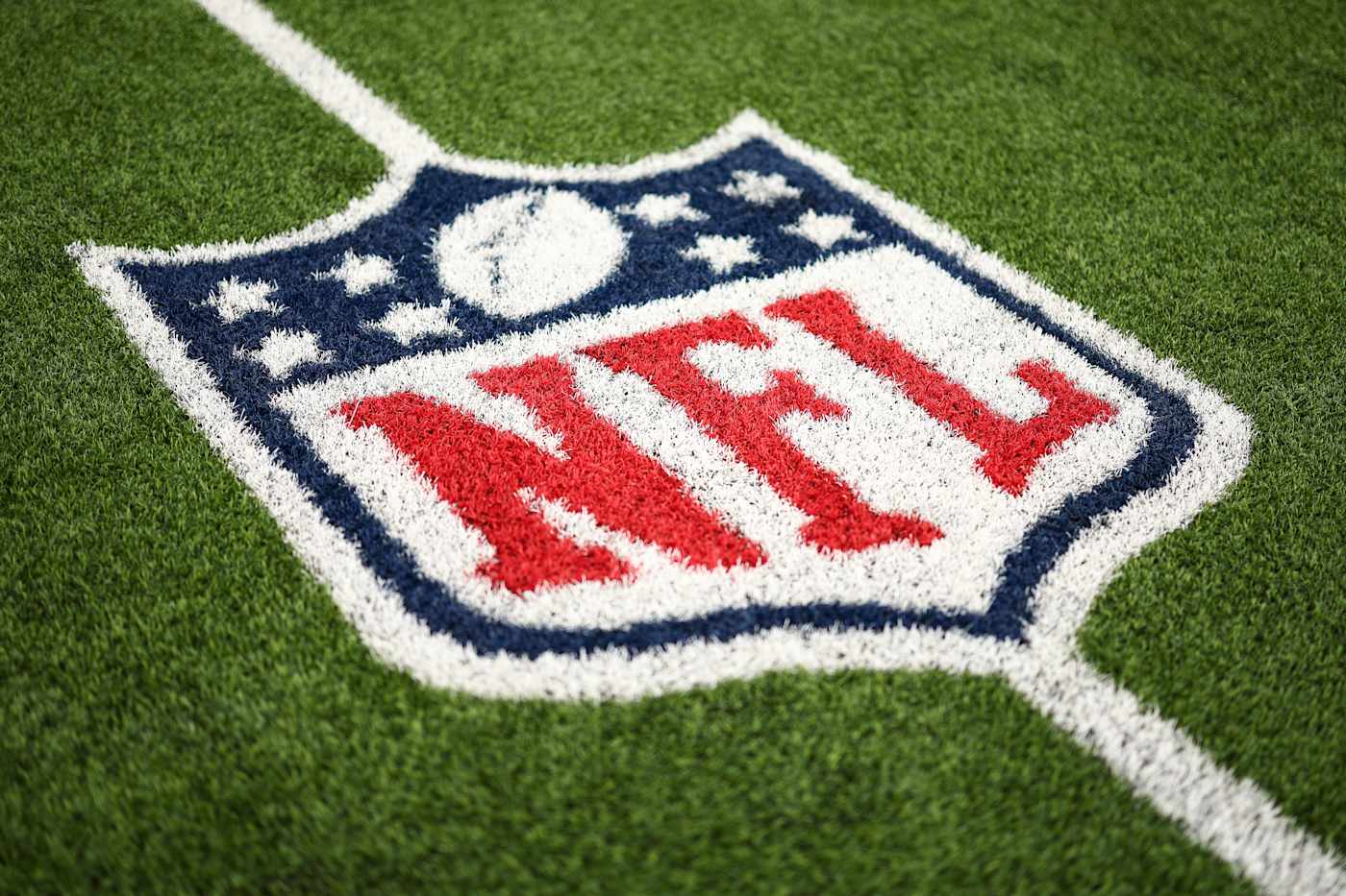 YouTube will exclusively stream an NFL game for free