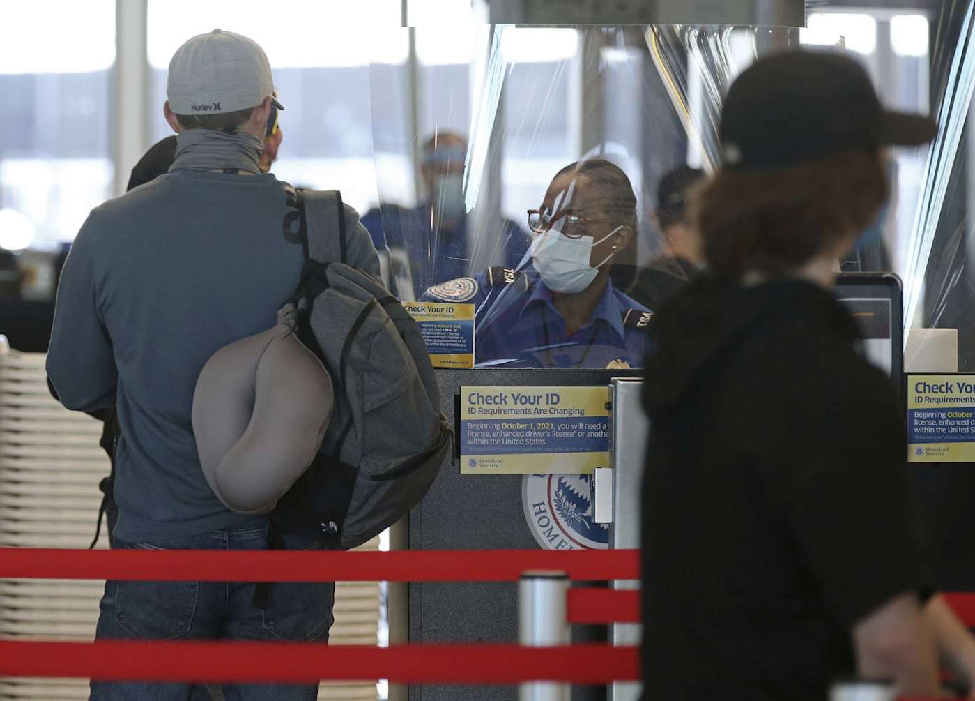 Bipartisan Senate bill would kill the TSA's 'Big Brother' airport facial recognition