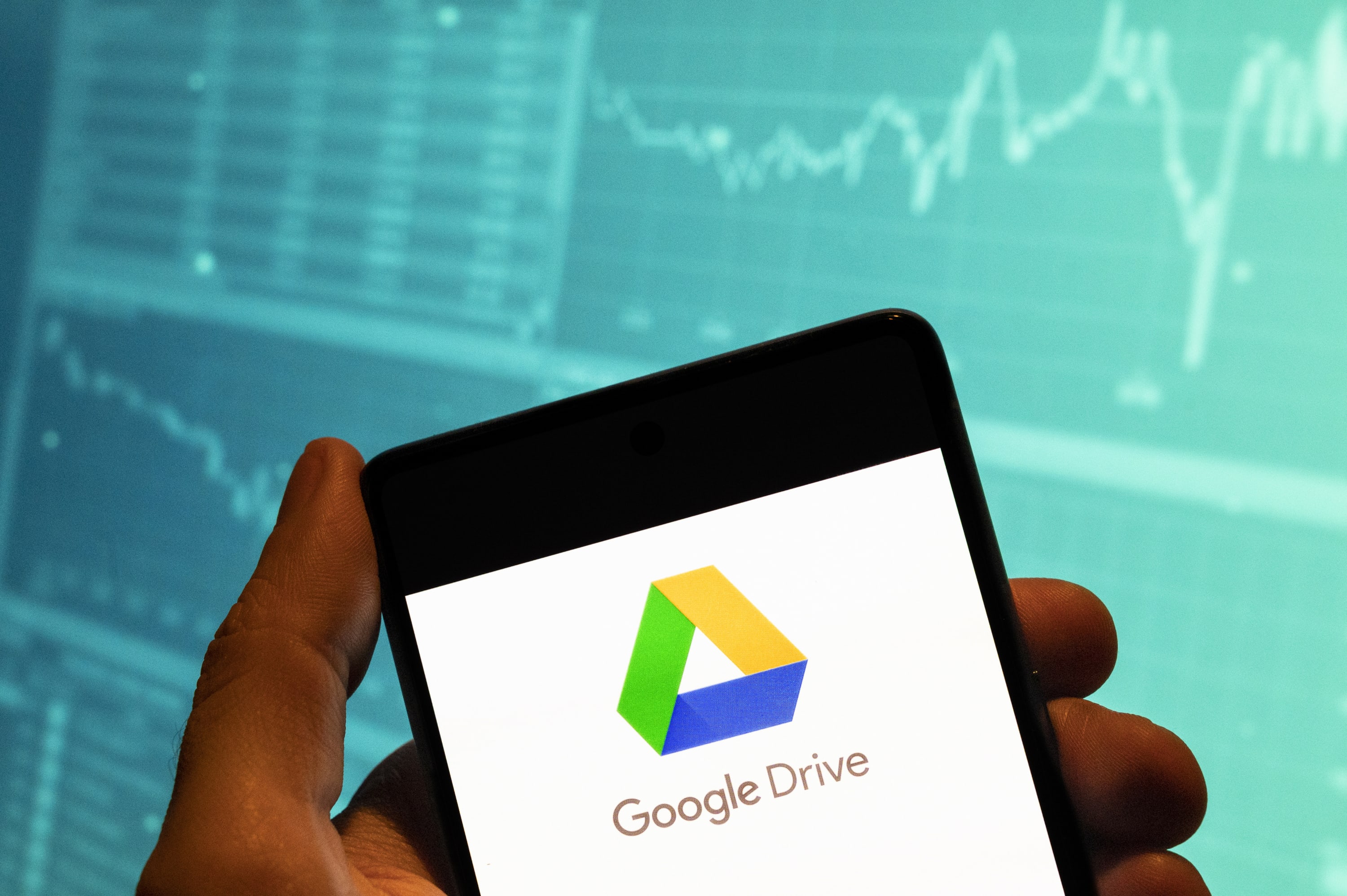 Google is investigating a Drive issue that causes files to go missing