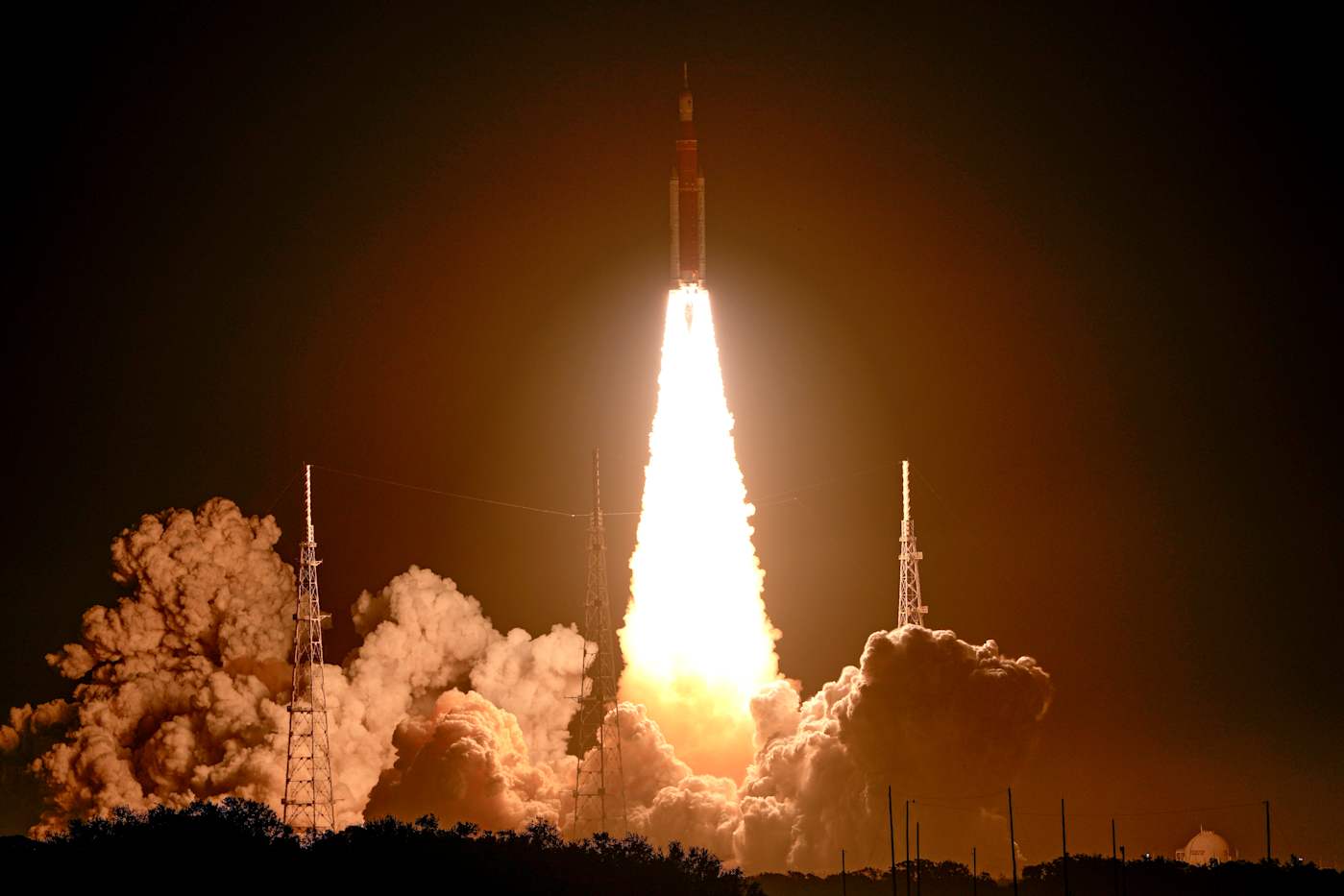 NASA delays its first crewed Artemis mission until September 2025