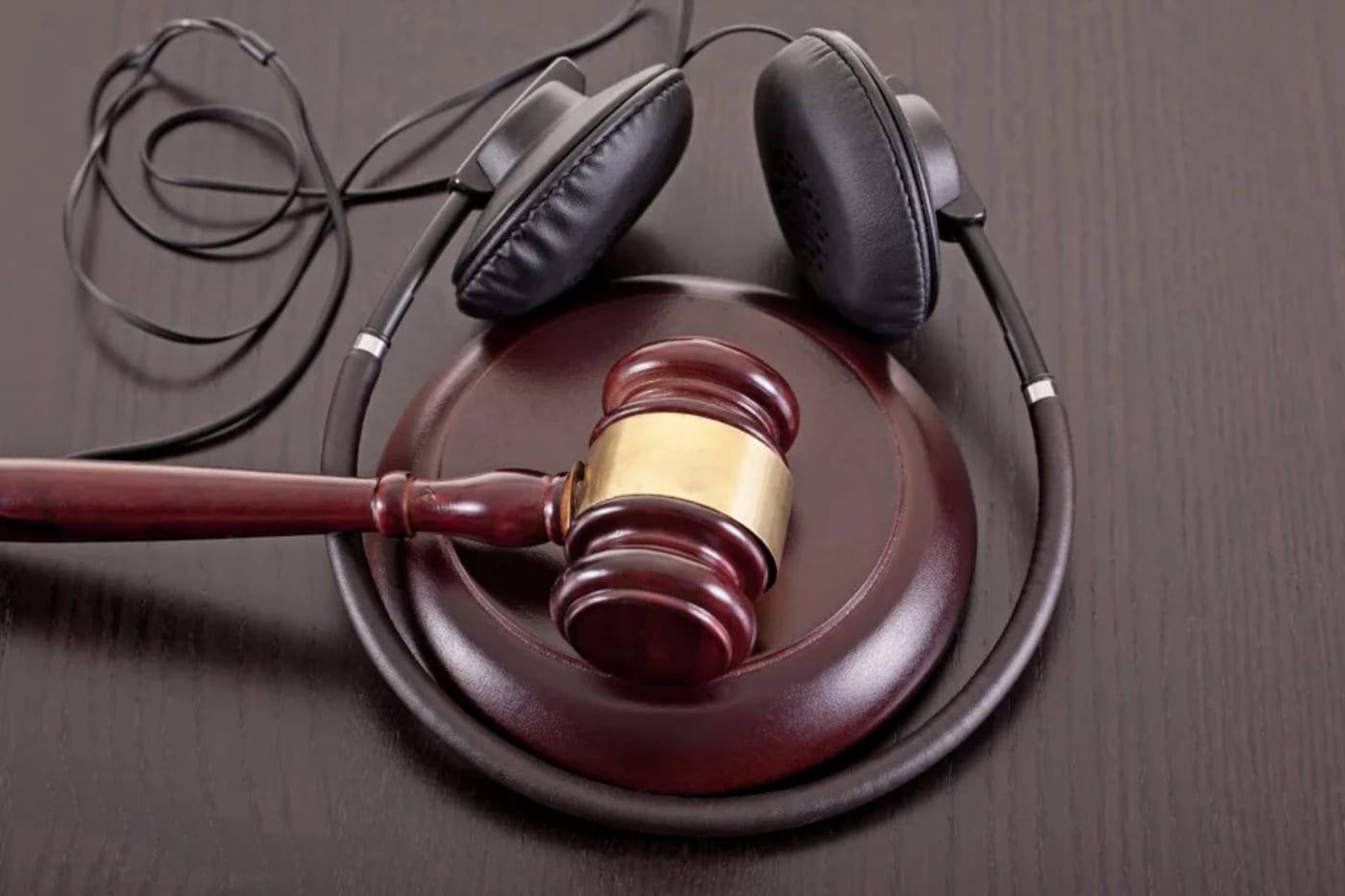 Appeals court overturns $1 billion copyright lawsuit against Cox
