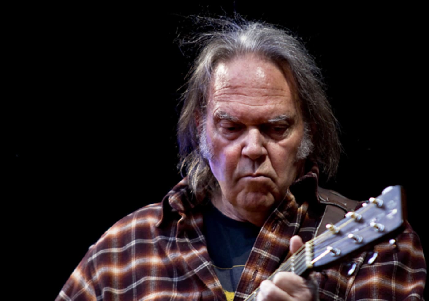 Neil Young is returning to Spotify after boycotting it over Joe Rogan's vaccine comments