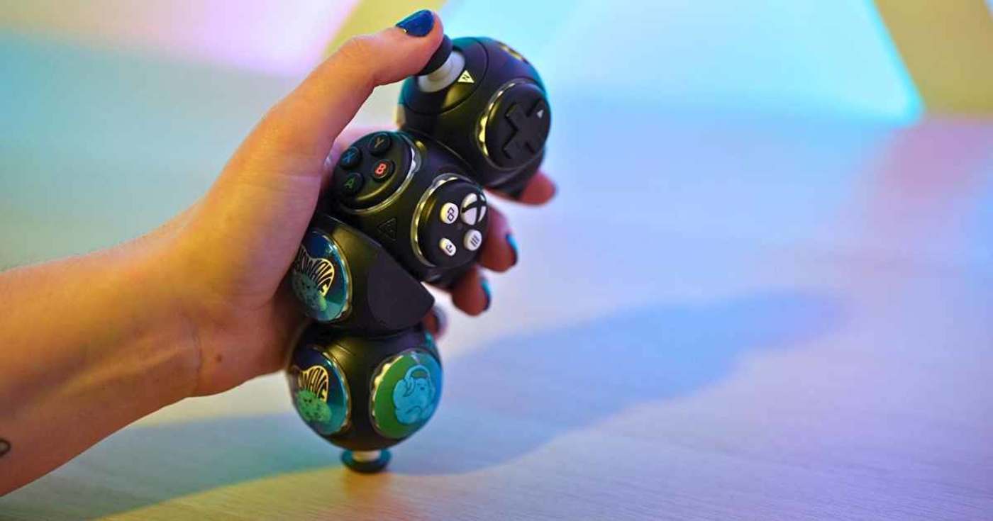 Proteus Xbox controller is an accessible gamepad made of modular cubes