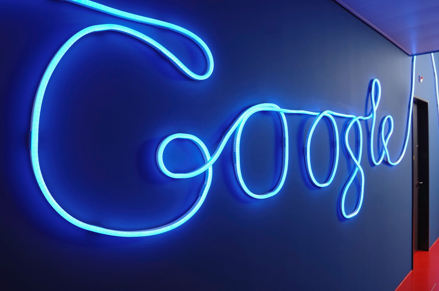 Google prohibits ads promoting websites and apps that generate deepfake porn