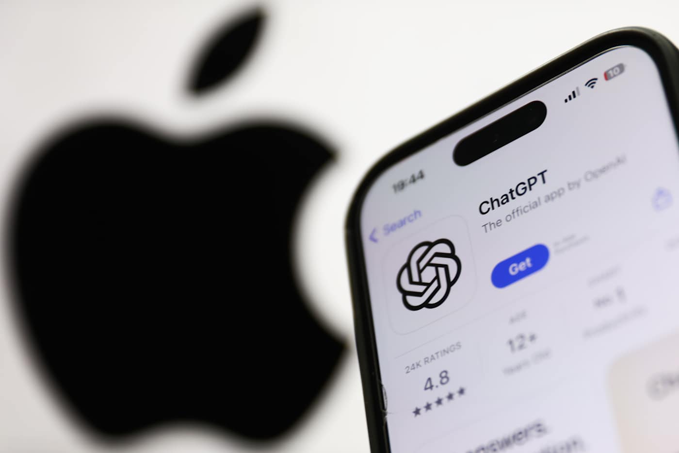 Apple says the App Store is 'fair and free of bias' in response to Musk's legal threats
