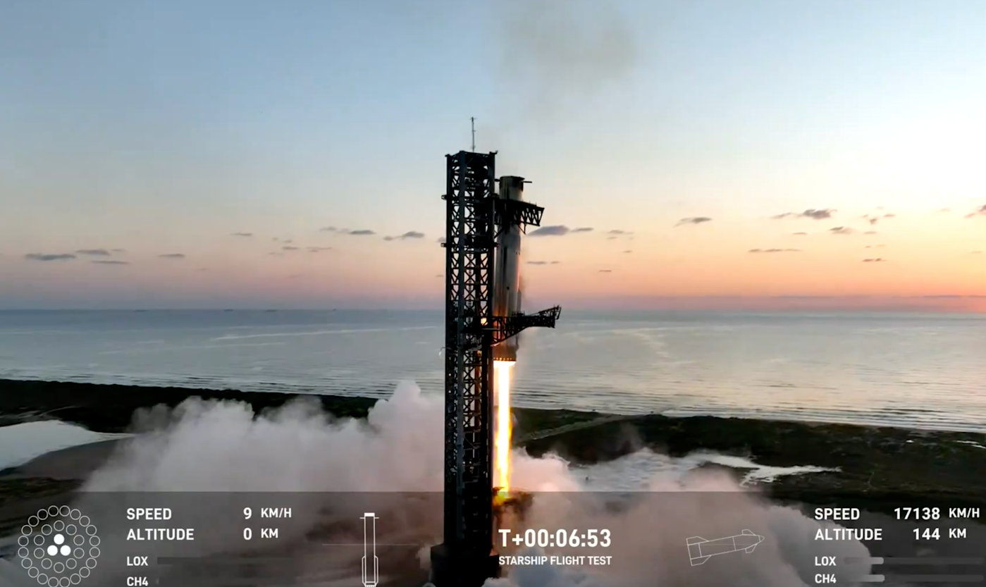 SpaceX successfully catches Super Heavy booster after launching Starship's fifth flight
