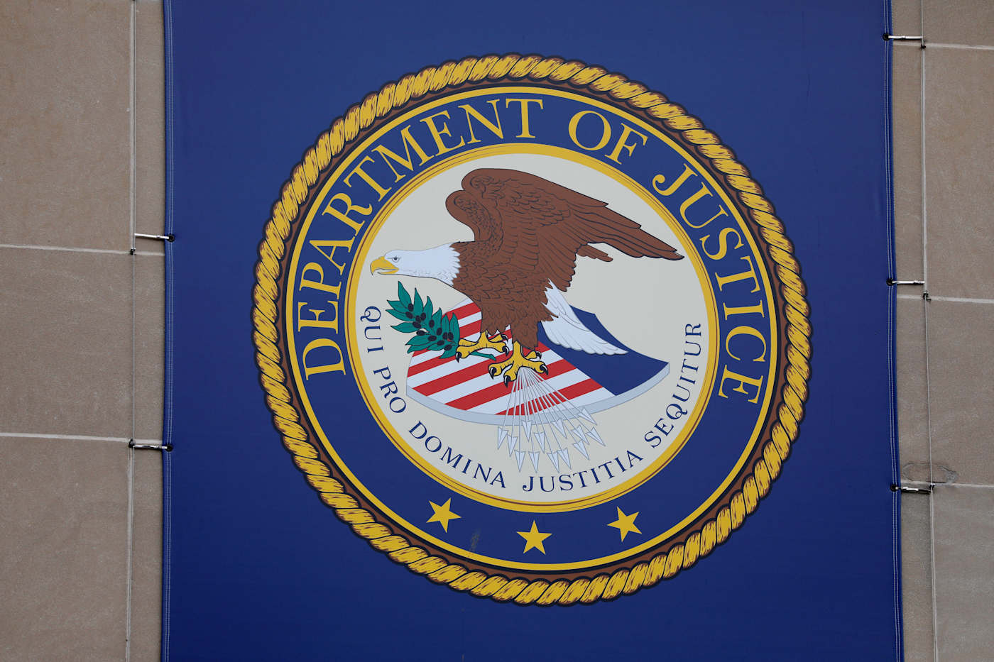 DoJ remotely cleaned thousands of computers infected with Chinese malware