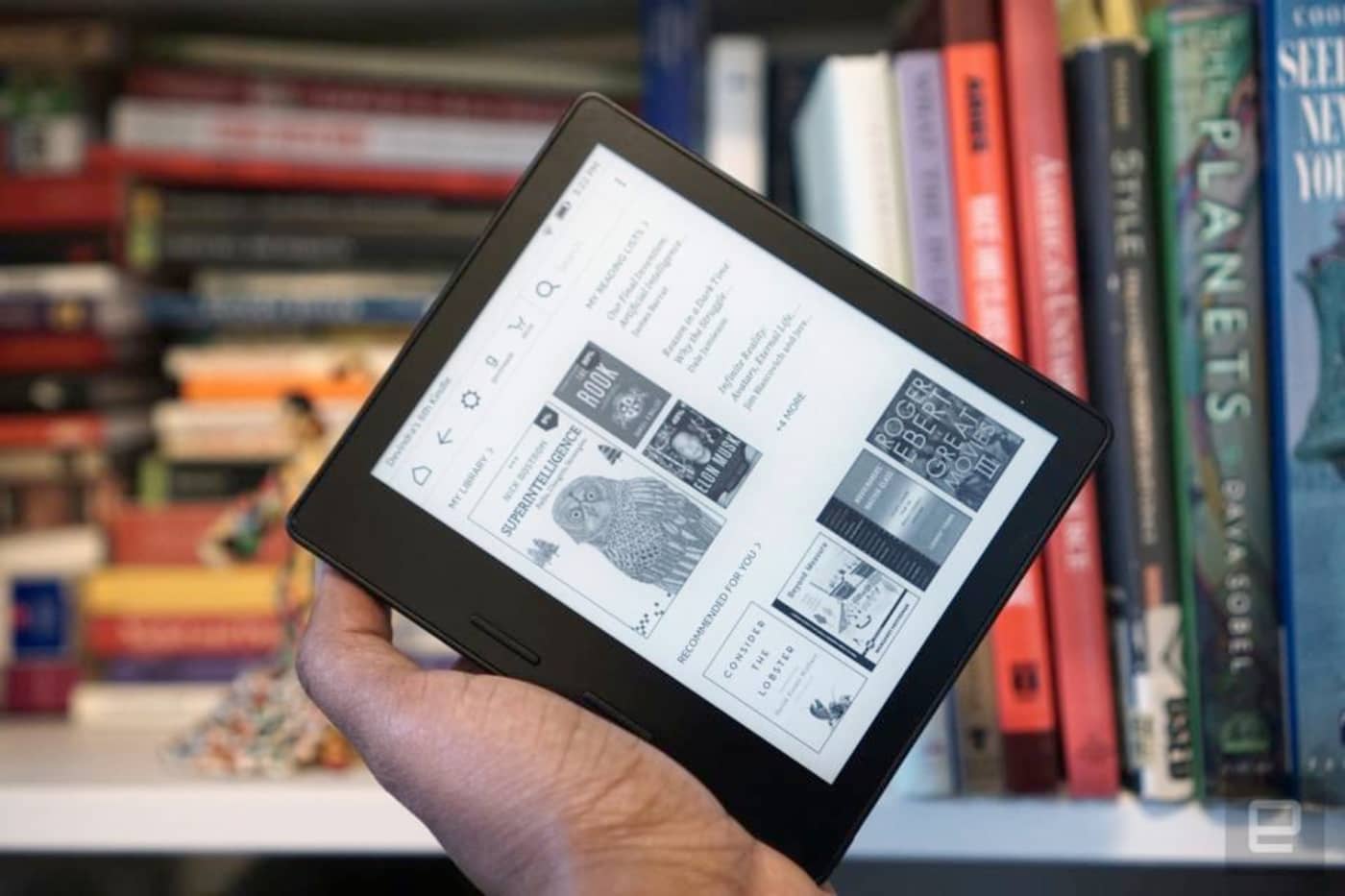The Kindle Oasis will be discontinued as Amazon says goodbye to page-turn buttons