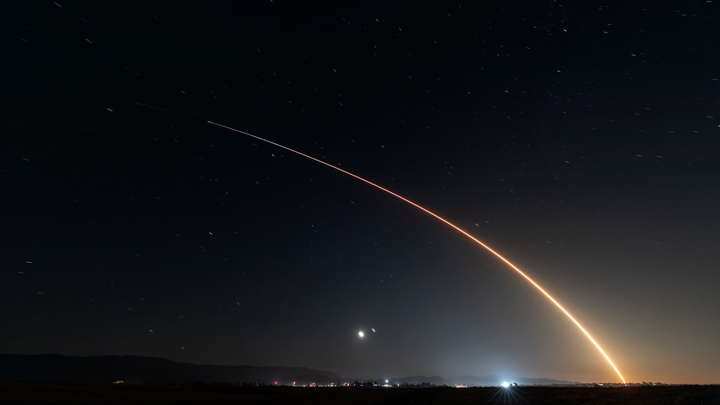 SpaceX completes Starlink's first direct-to-cell constellation