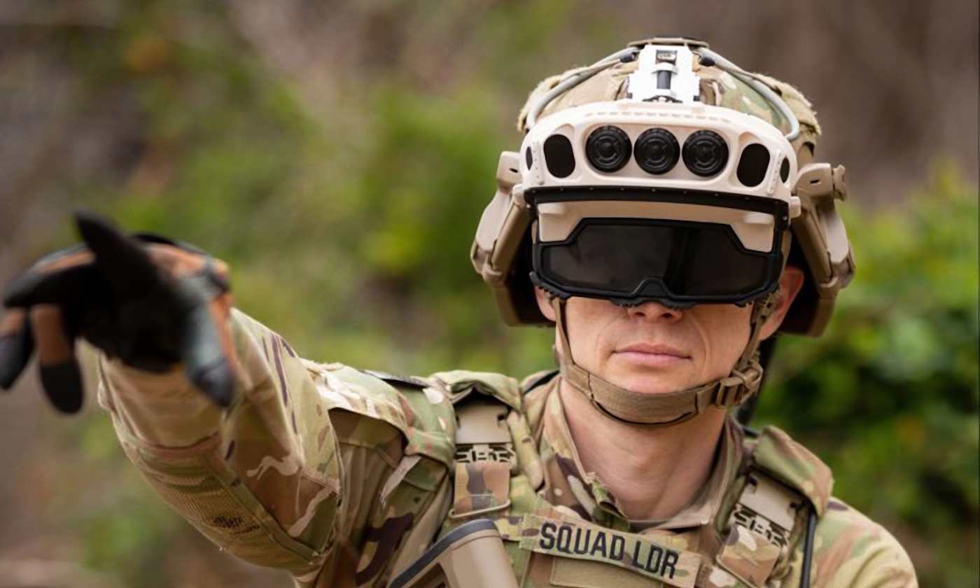 Microsoft wants to hand off much of its Army HoloLens program to Palmer Luckey's Anduril