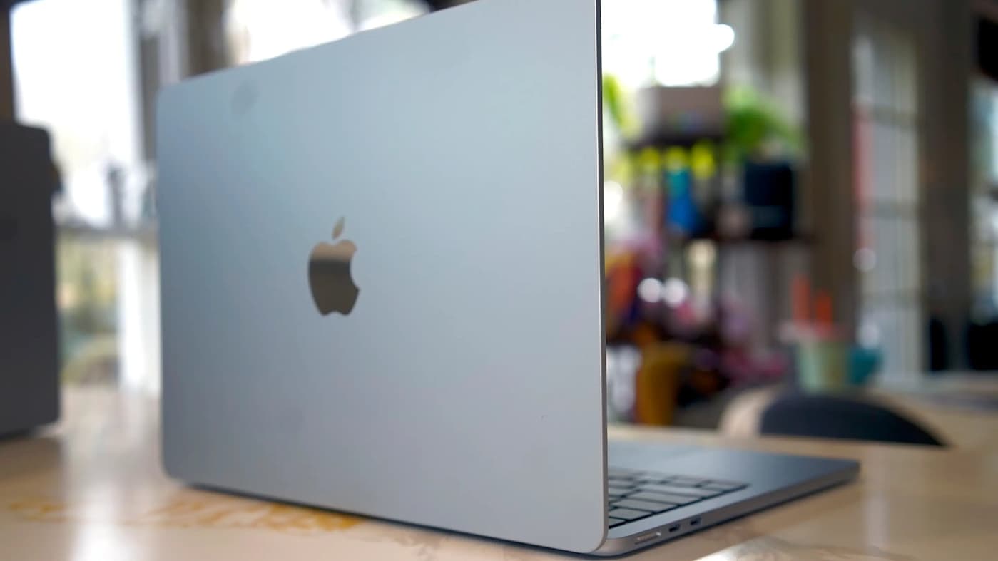 Apple's 13-inch MacBook Air M4 drops to $850 for Memorial Day