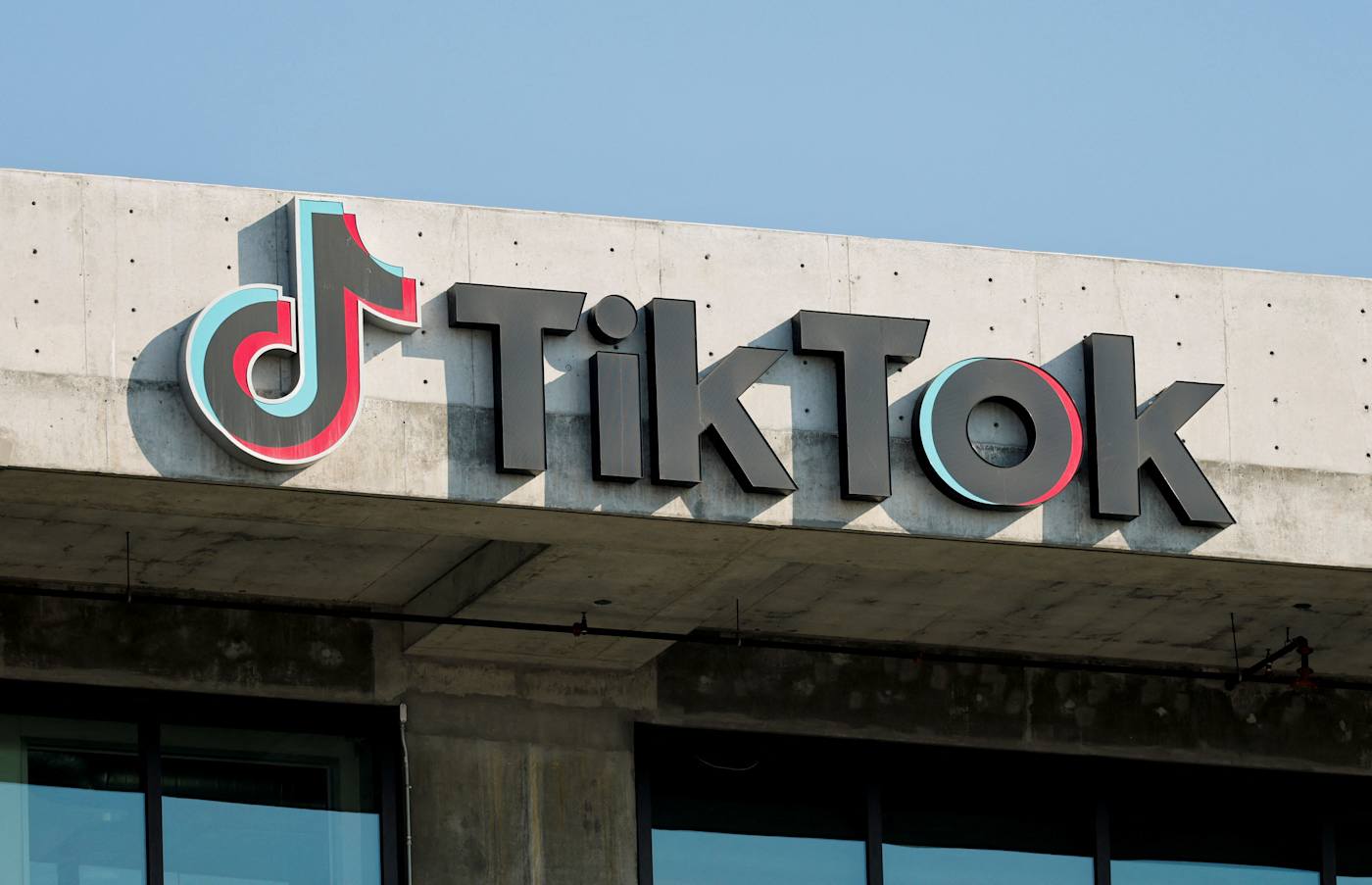 Trump reportedly plans to extend the pause on the TikTok ban yet again