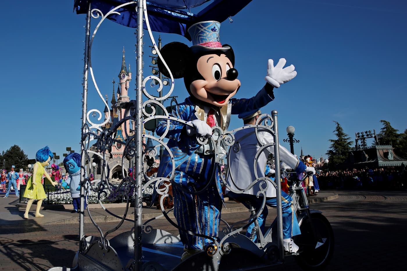 Disney will pay $10 million to settle FTC complaint that it collected children's data on YouTube