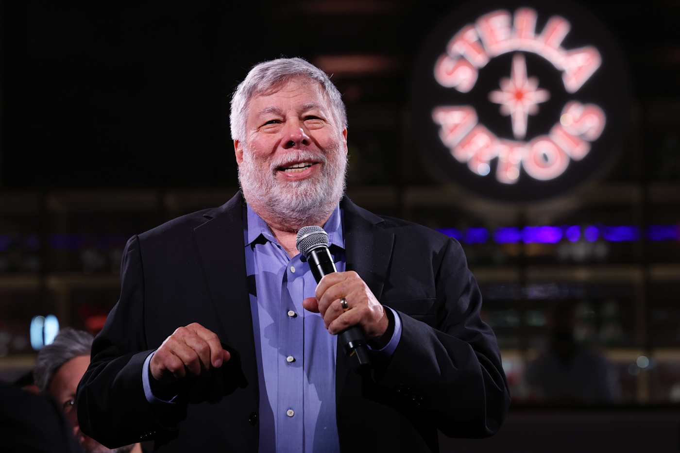 Steve Wozniak, Prince Harry and 800 others want a ban on AI superintelligence