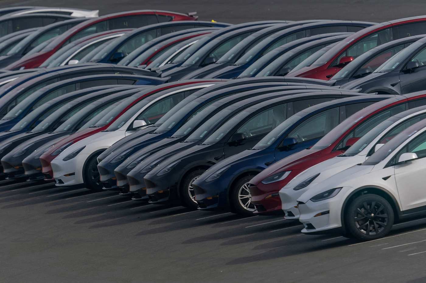 A judge ruled Tesla still has to pay $243 million for a fatal crash involving Autopilot