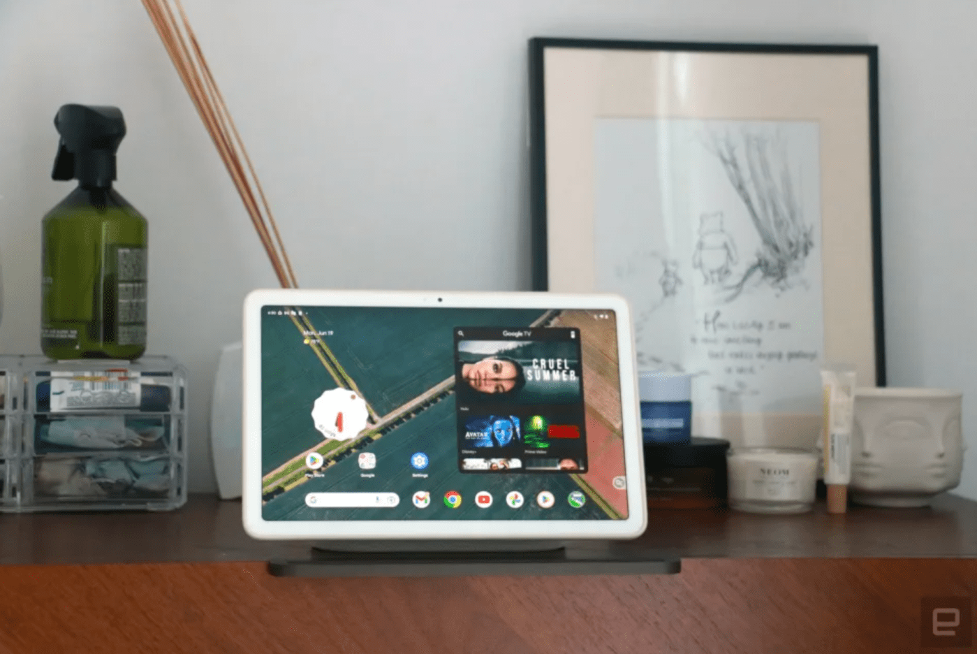 You can now buy a Pixel Tablet without a dock for $400, if that’s your bag