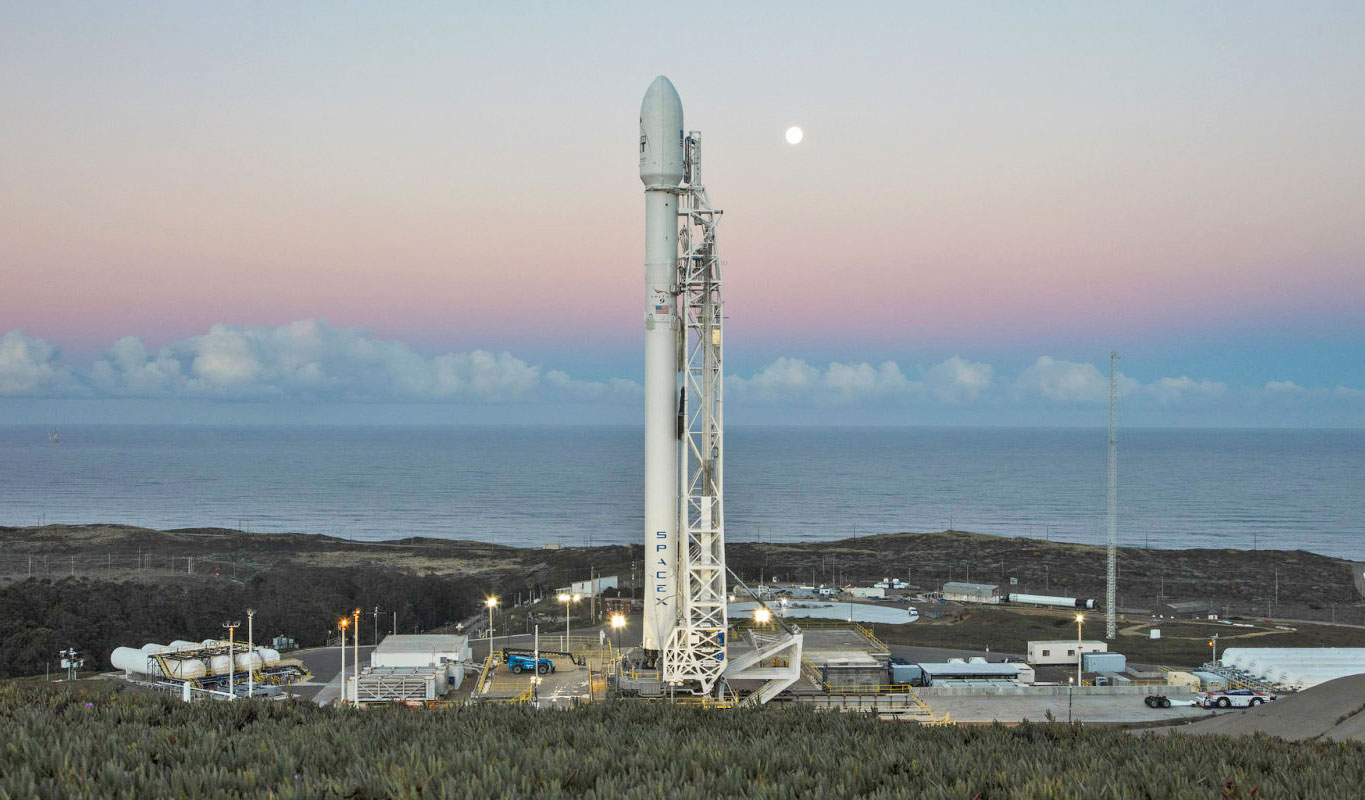 SpaceX 成功发射和着陆第二枚重复使用的火箭 Linux 第1张