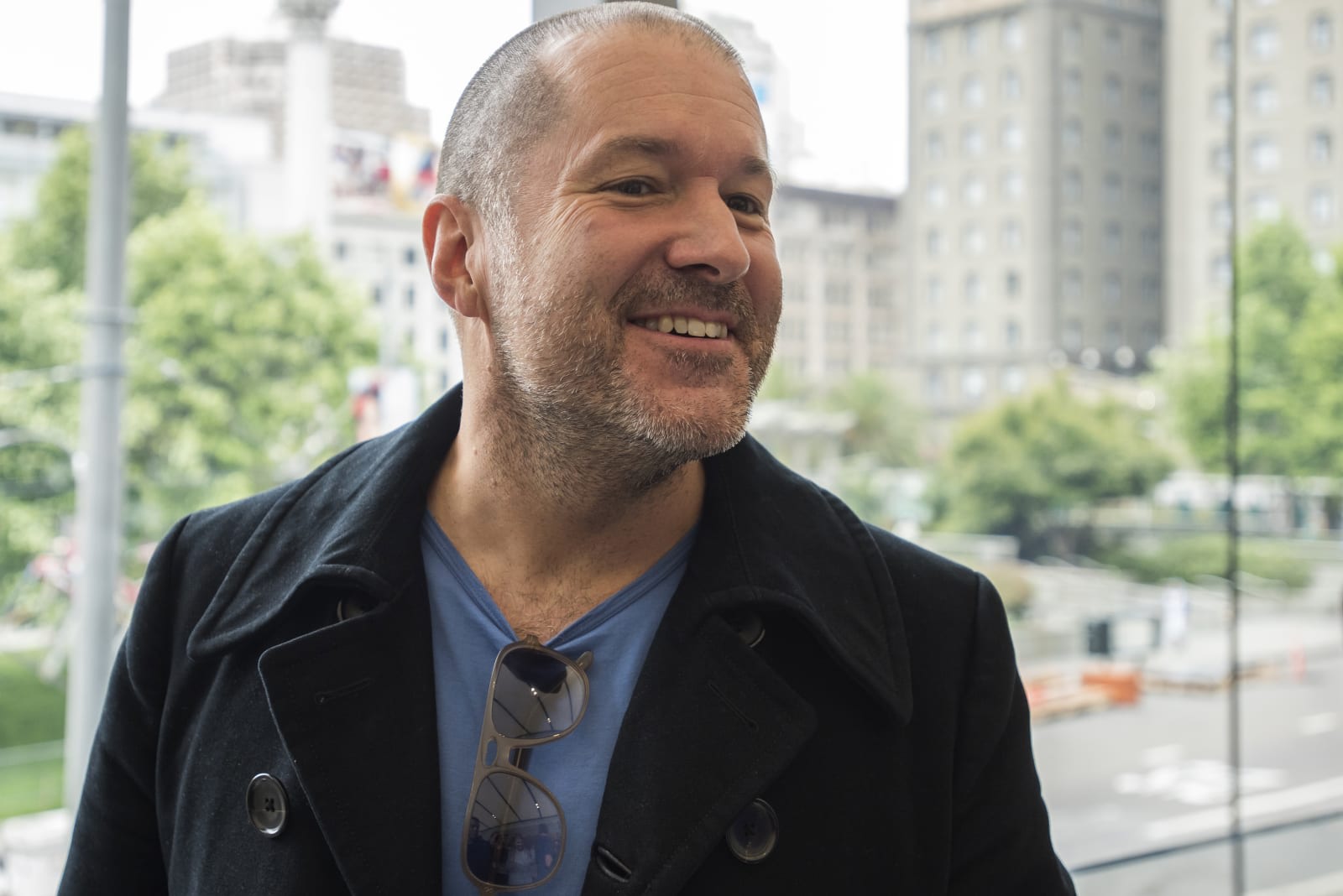 Apple’s Jony Ive will return to his design management role