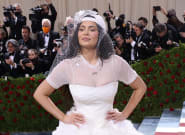 Au Met Gala, Kylie Jenner et Nicki Minaj ont osé le combo casquette-robe de