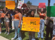 Après la tuerie au Texas, des milliers d'étudiants contre le lobby des
