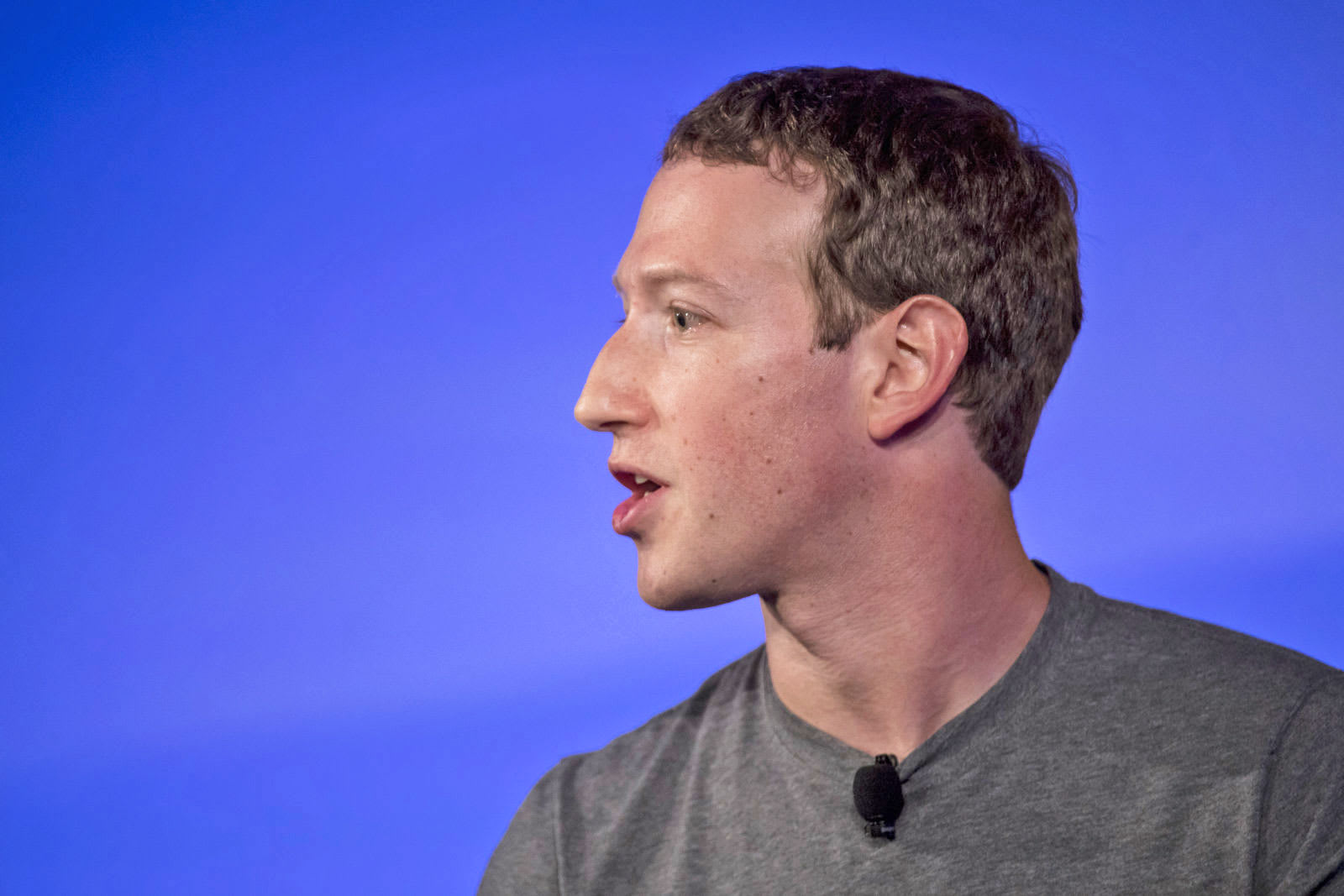 Mark Zuckerberg: over 99 percent of Facebook content is authentic1600 x 1067