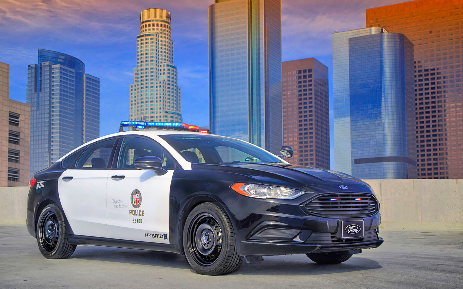 ford s hybrid cop car has electric boost for high speed chases