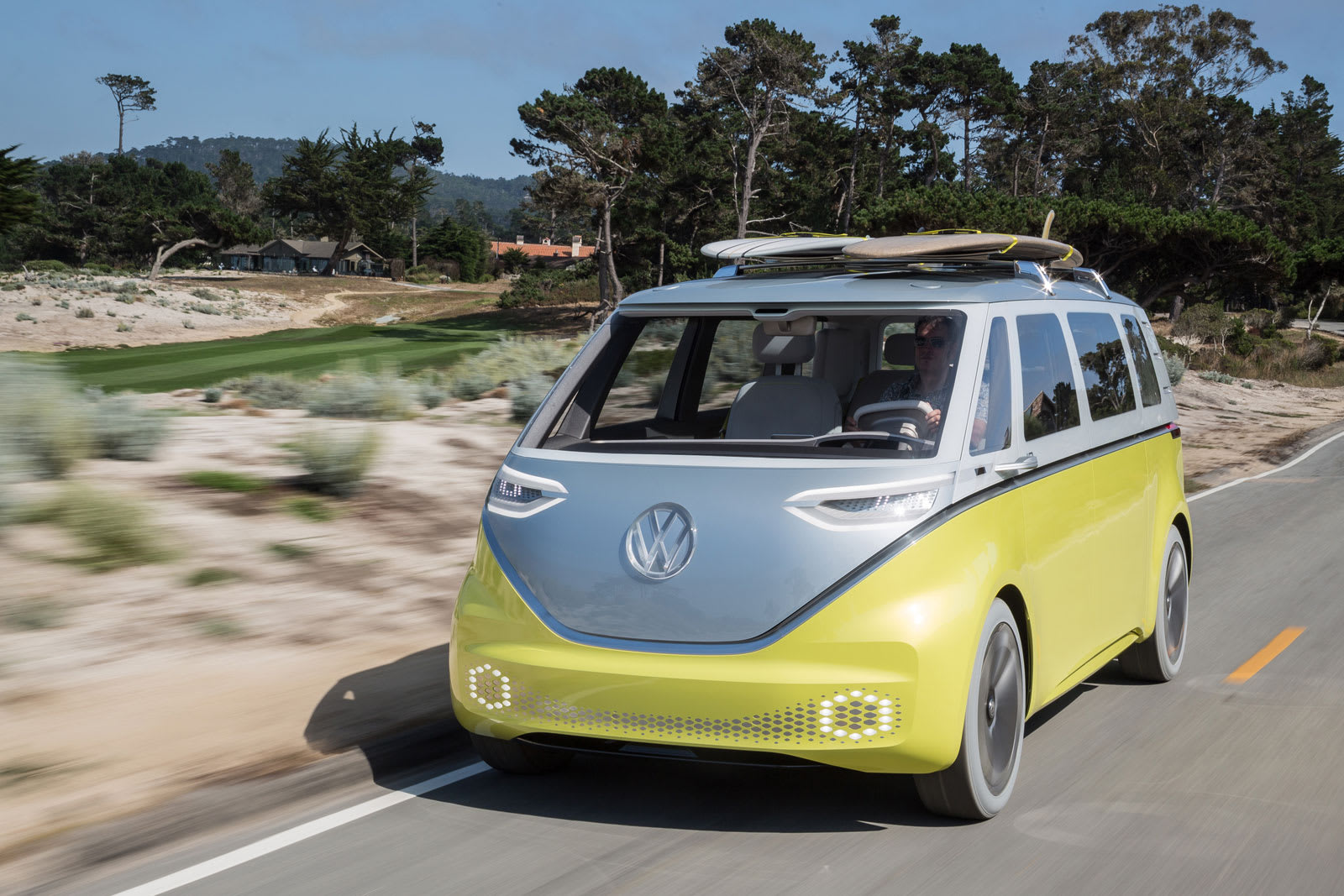 Pictures Of The New Volkswagen Electric Bus VW's electric microbus will become a reality in 2022