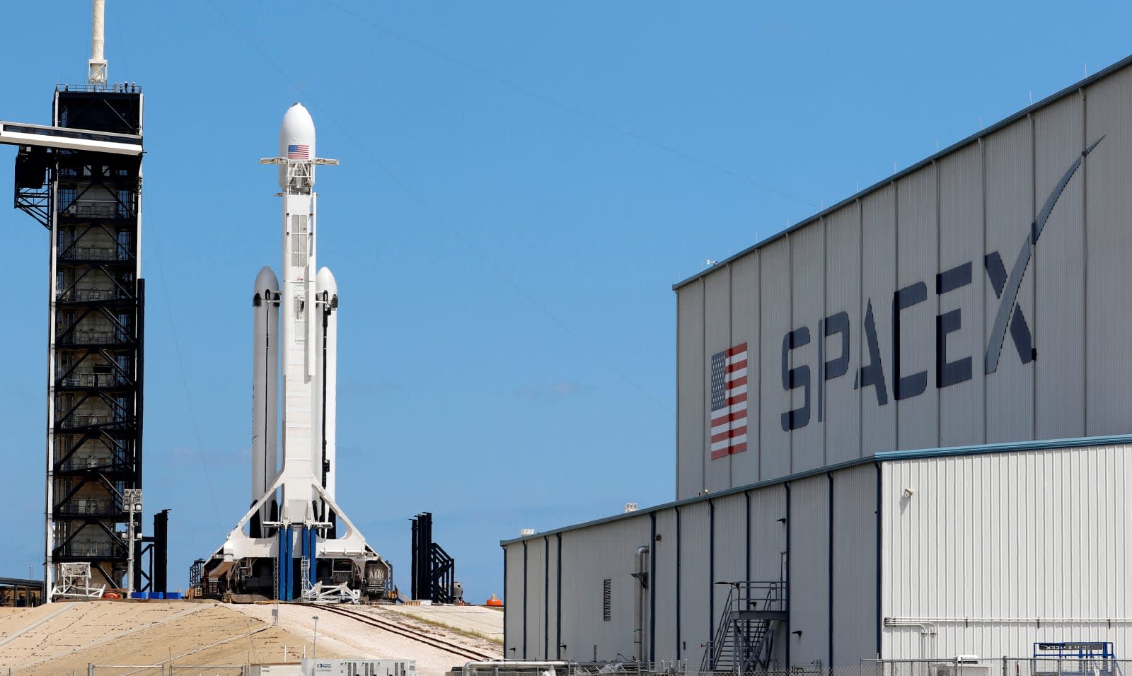 Watch SpaceX's Falcon Heavy launch and triple booster landing (update: take two)1600 x 956