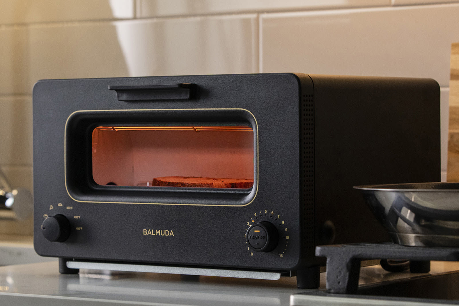 Balmuda's $329 steam-based toaster finally arrives in the US ...