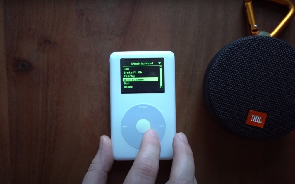 Questo iPod del 2004 può riprodurre musica in streaming da Spotify