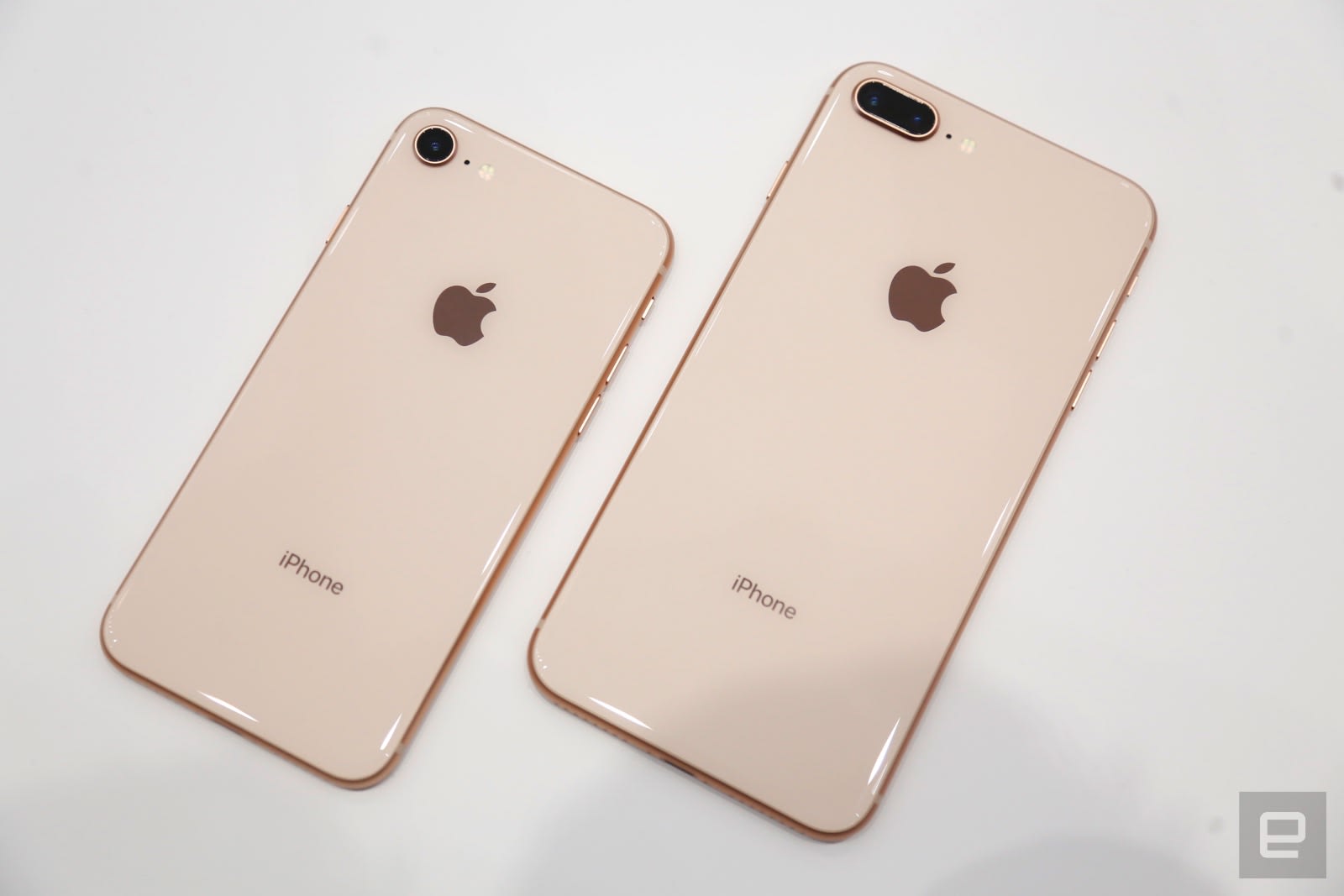 iPhone 8 and 8 Plus hands-on – Electricals Warehouse