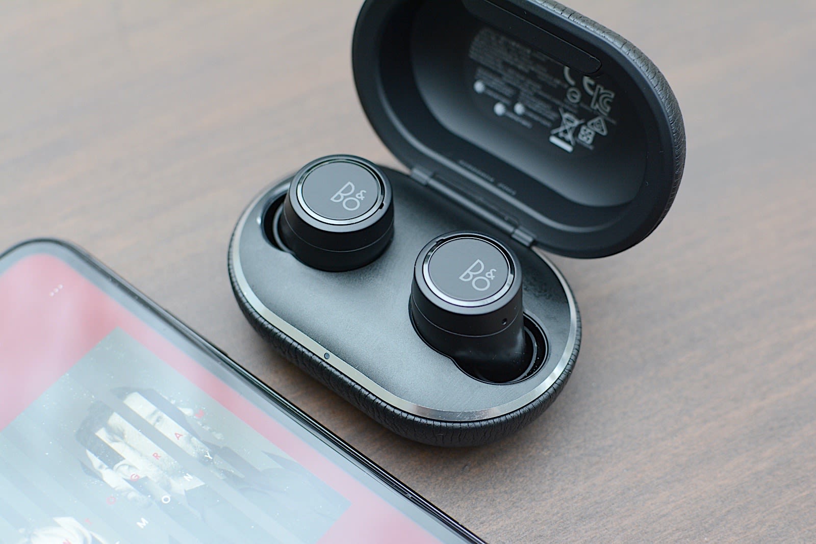 Bang & Olufsen Beoplay E8 true wireless earbuds review