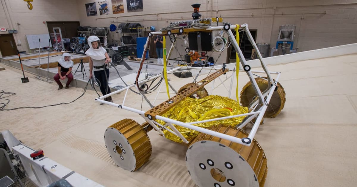 NASA tests its water-hunting lunar rover VIPER 1