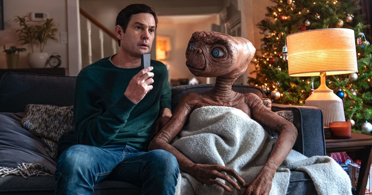 Comcast revives 'E.T.' to hawk cable and internet service 1