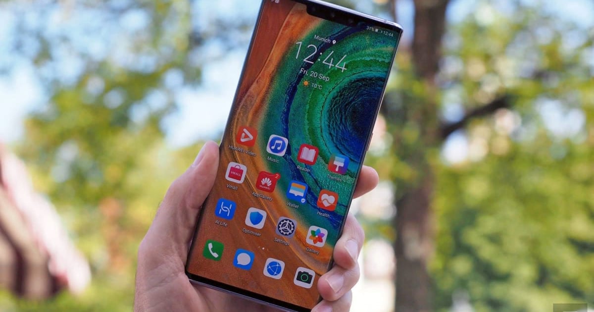 Google fully explains why its apps aren't on new Huawei phones 1