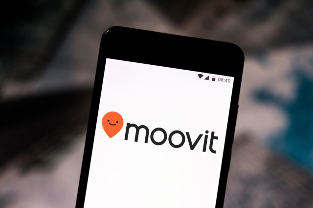 BRAZIL - 2019/08/03: In this photo illustration the Moovit logo is seen displayed on a smartphone. (Photo Illustration by Rafael Henrique/SOPA Images/LightRocket via Getty Images)