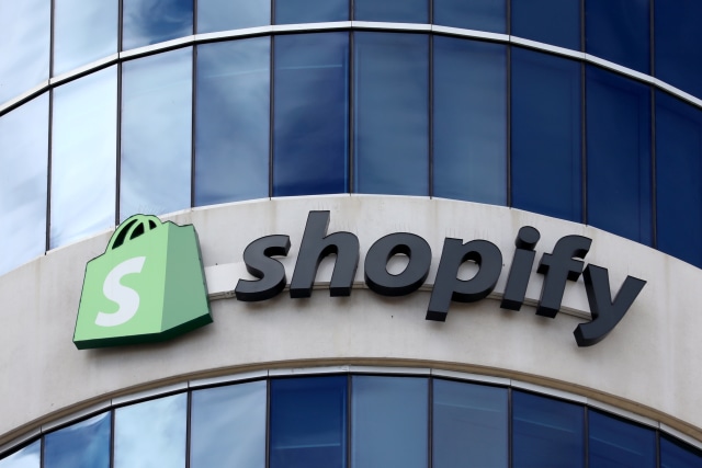 The logo of Shopify is seen outside its headquarters in Ottawa, Ontario, Canada, September 28, 2018. REUTERS/Chris Wattie