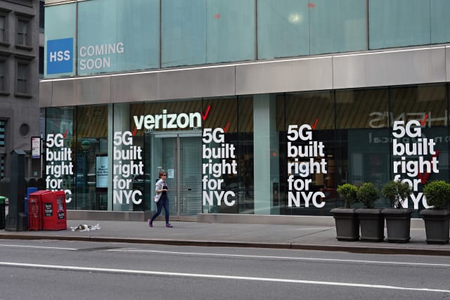 NEW YORK, NEW YORK - APRIL 05: A view of a Verizon store advertising 5G amid the coronavirus pandemic on April 05, 2020 in New York City. COVID-19 has spread to most countries around the world, claiming almost 70,000 lives with infections nearing 1.3 million people.  (Photo by Cindy Ord/Getty Images)
