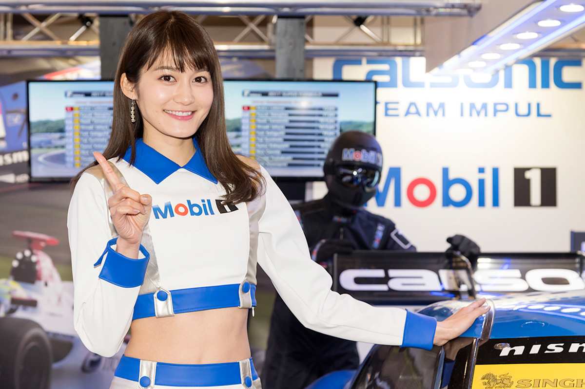 東京オートサロン18で撮り初め ブースを彩るレースクイーン特集 Engadget 日本版