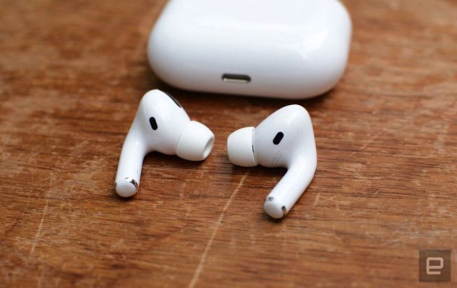 AirPods