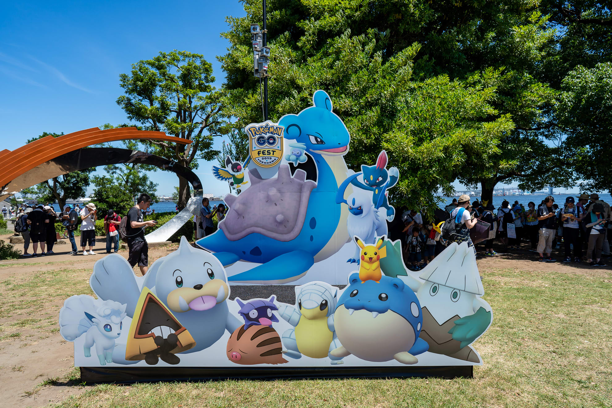 早朝推奨 ポケモンgo Fest 横浜 楽しみ方ガイド フォトスポットもある横浜イベントはとにかく あつ かった Engadget 日本版