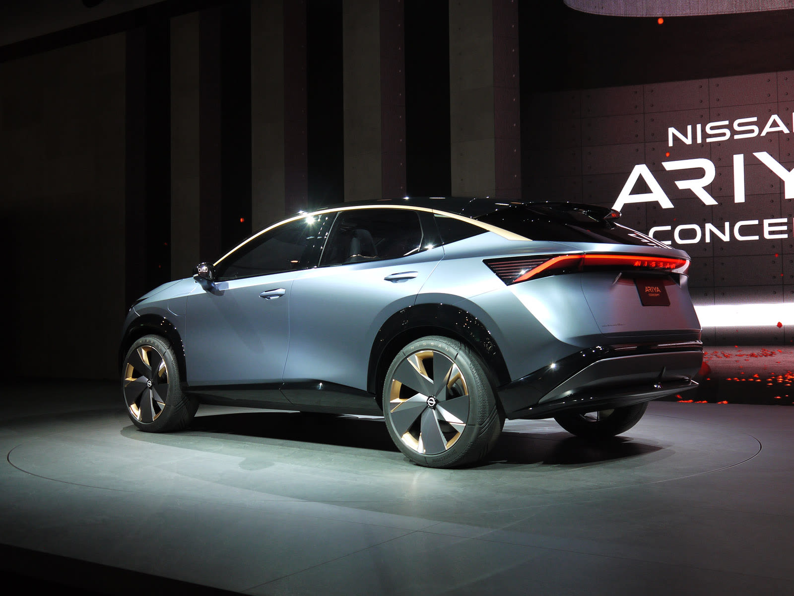 Nissan ARIYA Concept