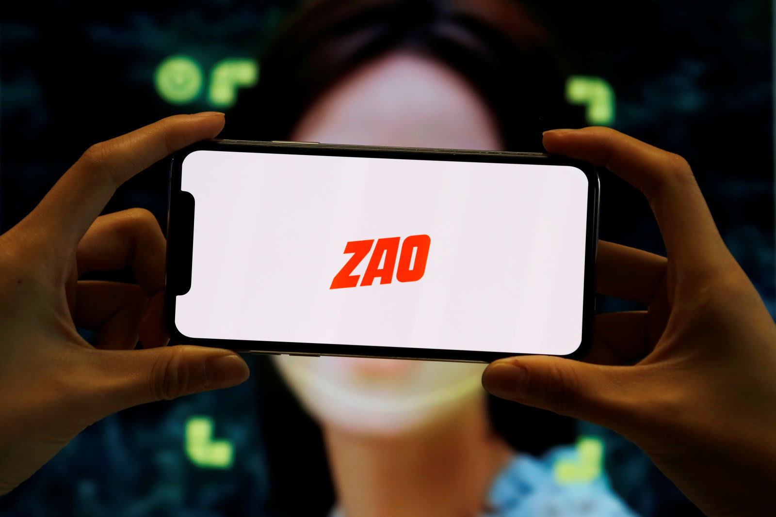 中国の顔交換アプリzao データを無料で永続的に提供 に批判殺到でポリシー改訂 Engadget 日本版