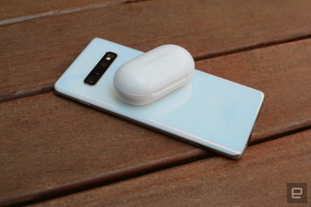 NFC Forum wireless charging for small devices