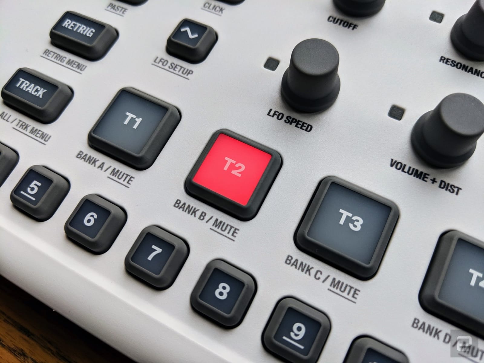 Elektron Model:Samples review: A powerful groovebox for beginners 
