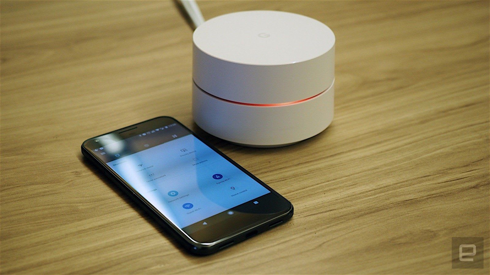 次期google Wifiは最新規格 Wi Fi 6 に対応か スマートスピーカー機能も実装 Engadget 日本版