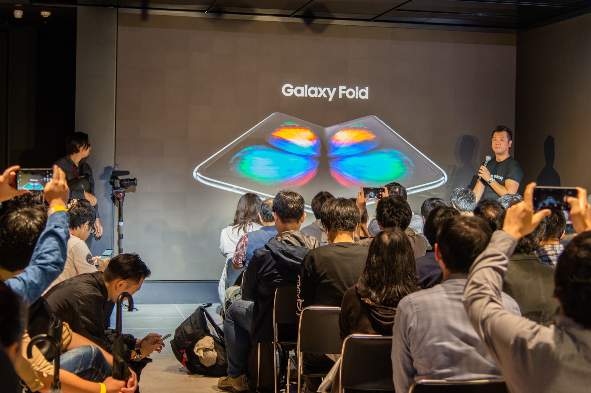 スマホ新時代到来 5分で分かる Galaxy Fold Galaxy Note10 日本上陸イベント動画レポ Engadget 日本版